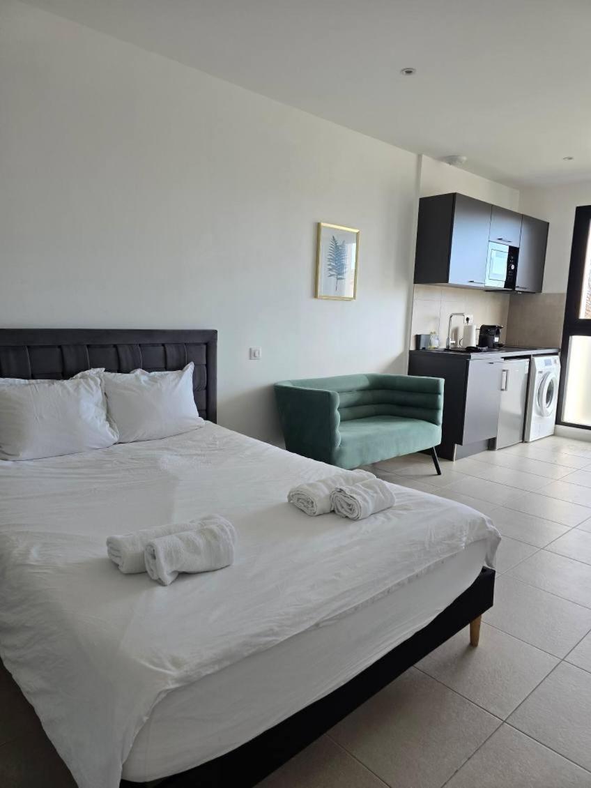 Studio Balcon, Centre Ville, Parc Expo, Arena Perols Bagian luar foto