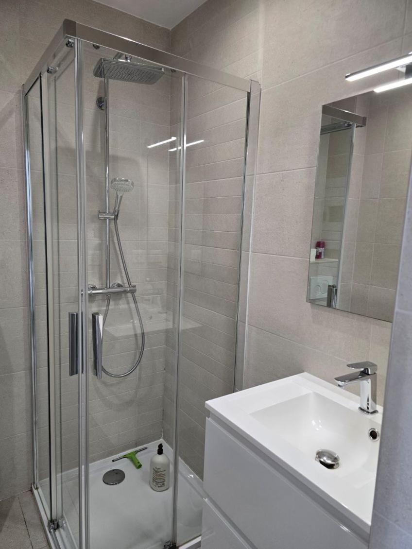 Studio Balcon, Centre Ville, Parc Expo, Arena Perols Bagian luar foto